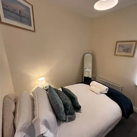 2 Bd House, Near Center بيت للعطل يورك